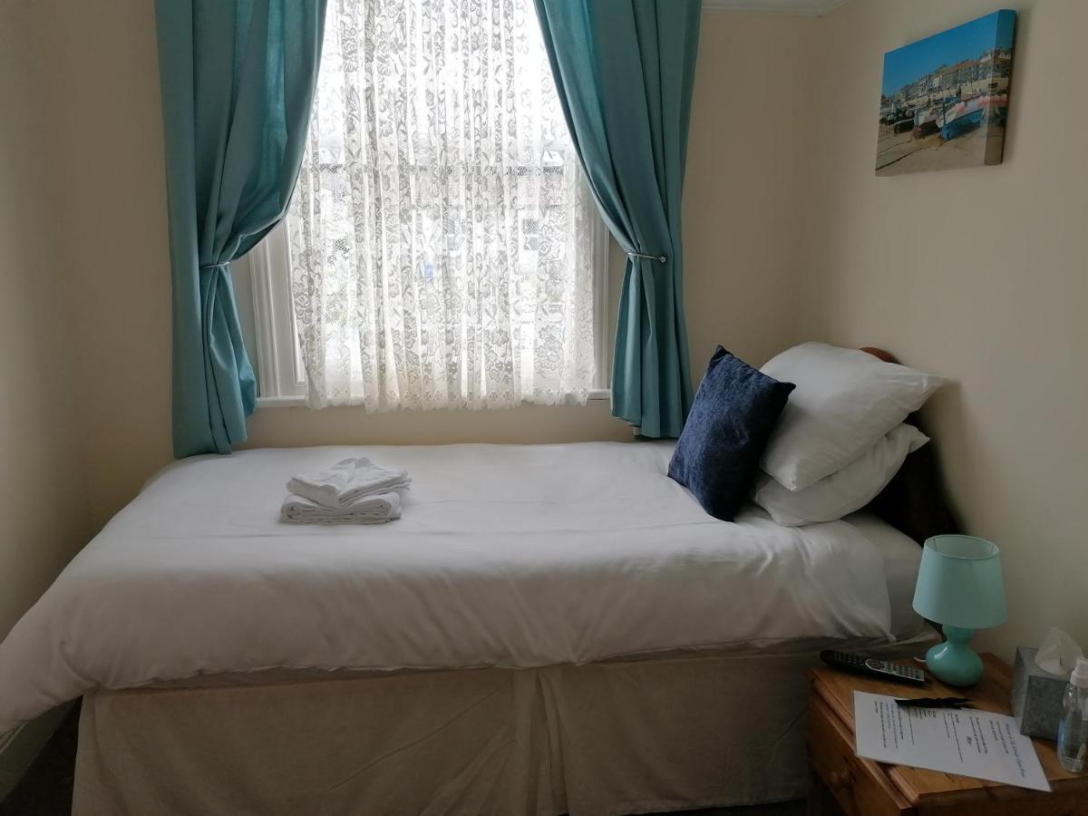 Karmary Guest House 세인트오스틀 외부 사진