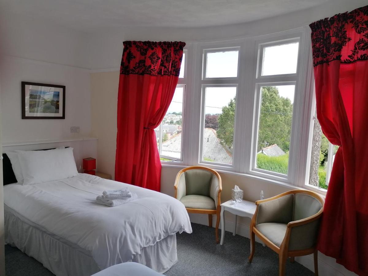 Karmary Guest House 세인트오스틀 외부 사진