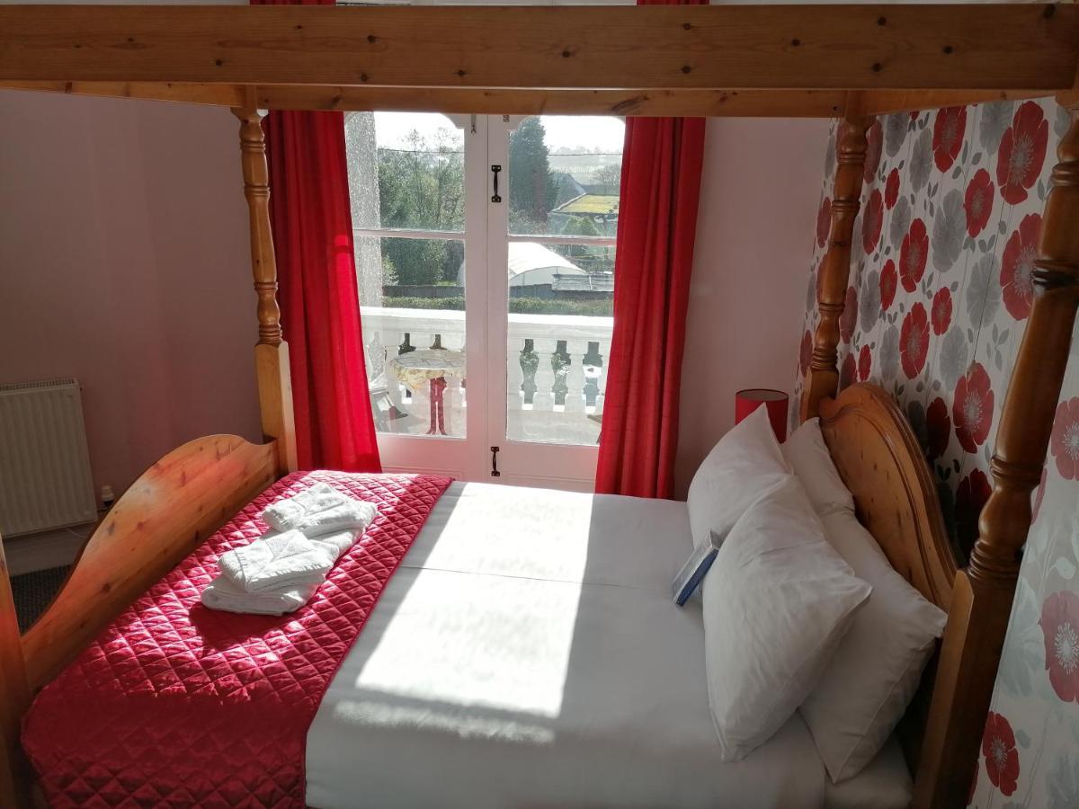 Karmary Guest House 세인트오스틀 외부 사진