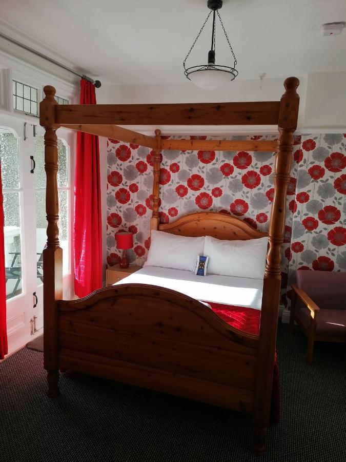 Karmary Guest House 세인트오스틀 외부 사진