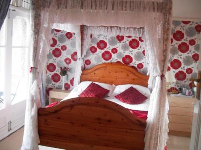 Karmary Guest House 세인트오스틀 외부 사진