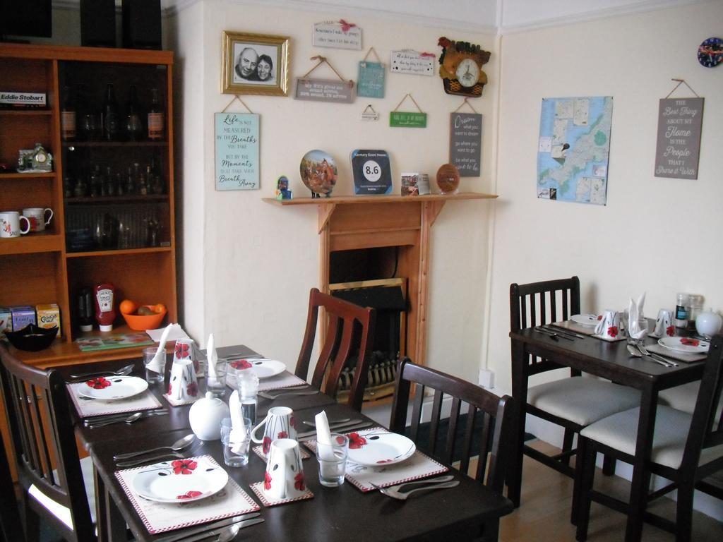 Karmary Guest House 세인트오스틀 외부 사진