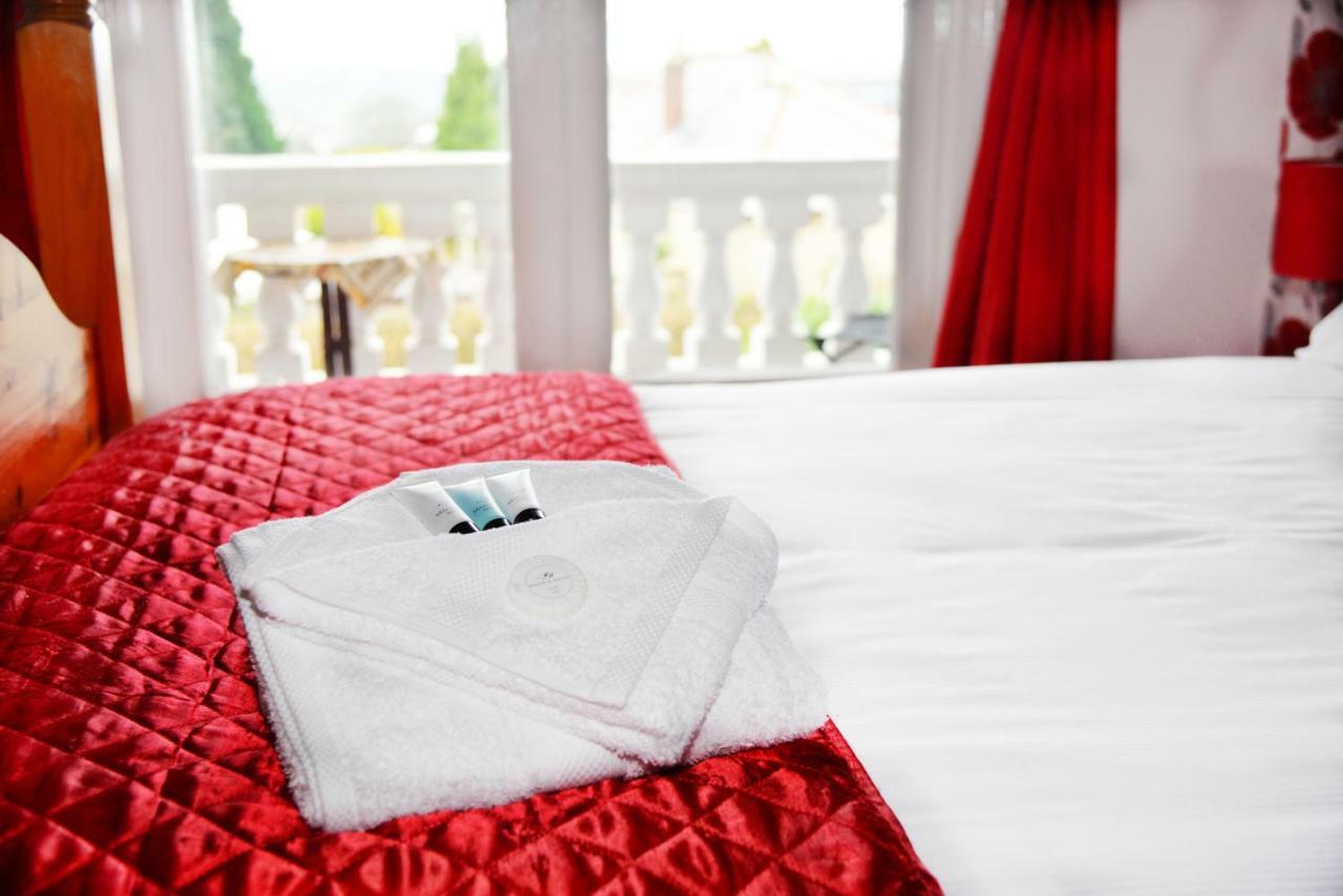 Karmary Guest House 세인트오스틀 외부 사진