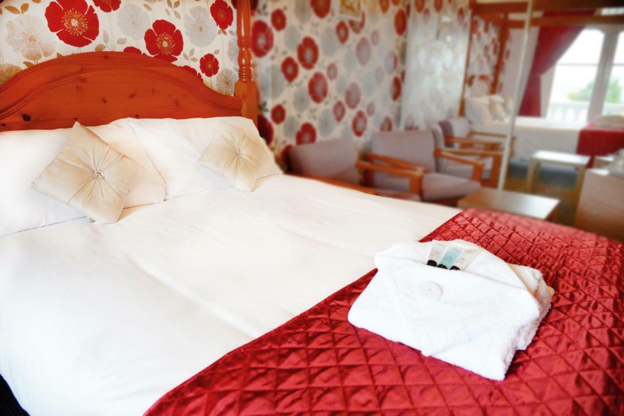 Karmary Guest House 세인트오스틀 외부 사진